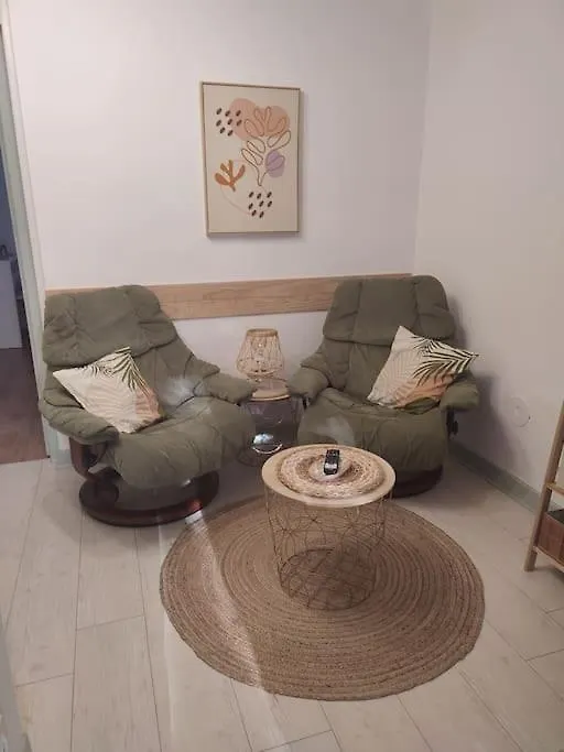 Appartement Cosy Parking Prive Chazey-sur-Ain Apartment